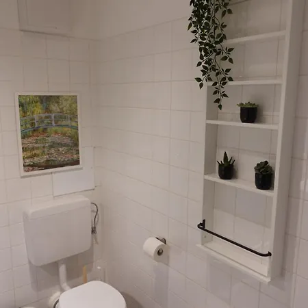 Im Helenental Am Fusse Der Burgruine Apartament Baden bei Wien